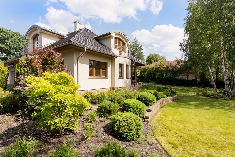 casa cn amplio jardin de venta en Puebla